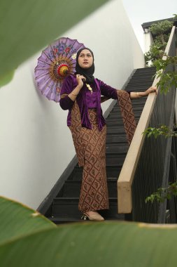 Geleneksel Tayland tarzında Asyalı kadın.