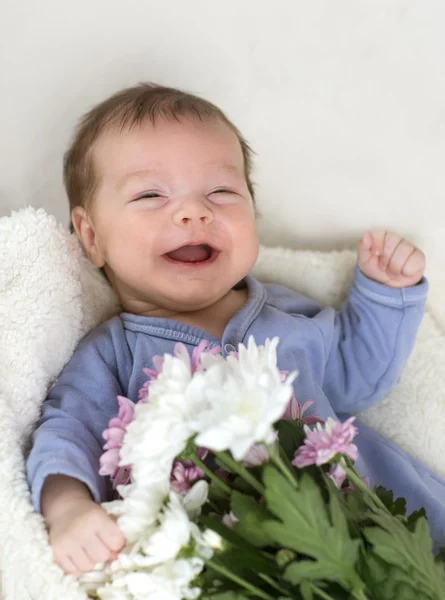 Baby skrattar — Stockfoto