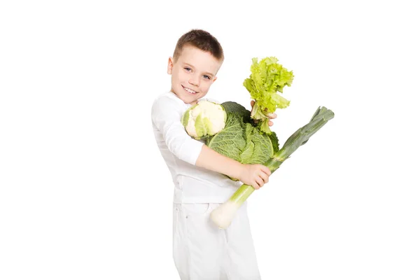 Niño Pequeño Con Camisa Blanca Sosteniendo Coles Frescas Posando Aislado —  Fotos de Stock