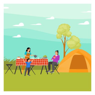 Aile Kampı Piknik Sahnesi konsepti. Neşeli bir aile kamp alanında piknik yapıyor, anne kareli masada yiyecek ve içecek servisi yapıyor..