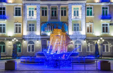 Grozni sokaklarında Noel dekorasyonu