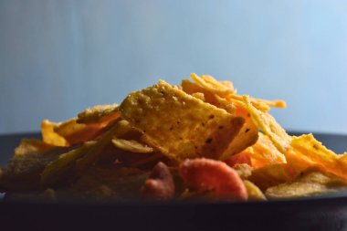 Patates cipsi kasede