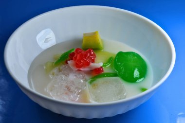 thai dessert, sweet dessert with coconut milk and coconut milk
