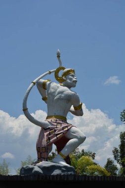 Tayland 'da bir tapınakta Tanrı' nın heykeli.