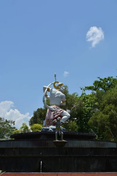 Parktaki aslan heykeli