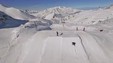 Les Deux Alpes Fransa snowpark
