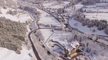 İtalyan Vadisi, karla kaplı