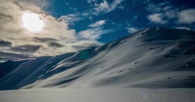 Karlı dağlar Motionlapse