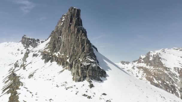 Montañas Invierno Suizo Vals Aerial — Vídeos de Stock