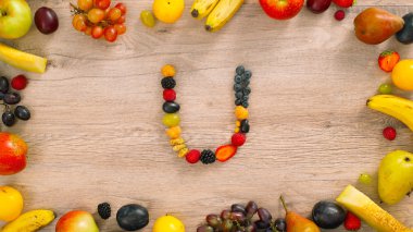 U. Yaz hasadı harfli meyveler harf üretir. Meyvelerden yapılmış alfabe