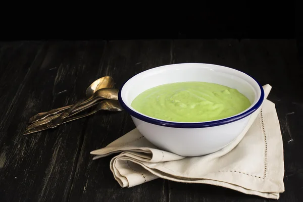 Green spinach and pea soup — Stock Image Green spinach and pea soup Stock Picture