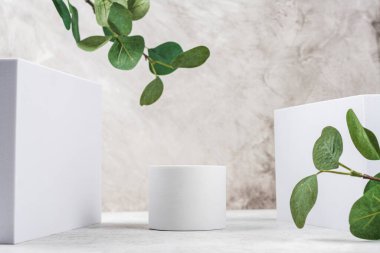 En düşük ürün gösterim standı