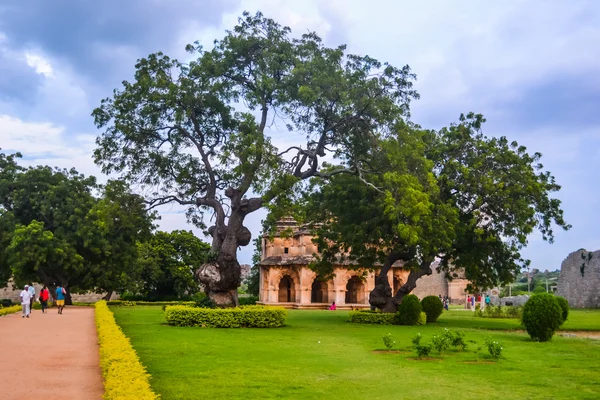 Temple dans le complexe Hampi — Photo