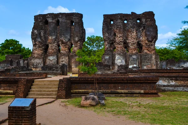 Reizen in Sri Lanka. Tempels van Anuradhapura — Stockfoto