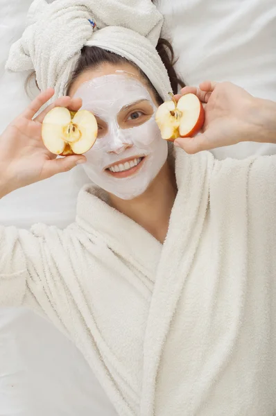 Spa Woman with Facial krem Mask — Stock Photo, Image