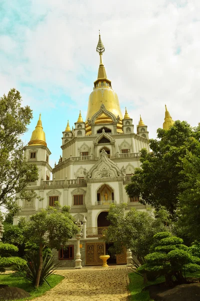 BUU Long ναό στο Ho Chi Minh city, Βιετνάμ — Φωτογραφία Αρχείου