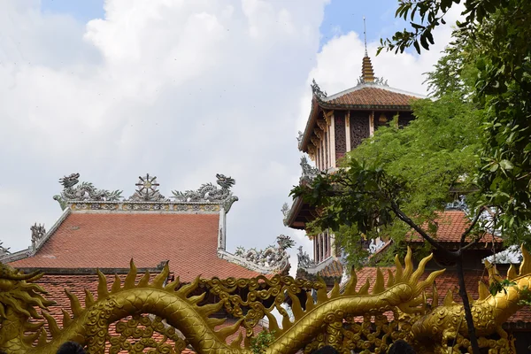 ΘΟΙ Chau ναός στην επαρχία Μπιν Ντουόνγκ, Βιετνάμ — Φωτογραφία Αρχείου