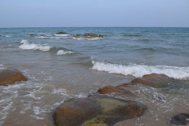 mavi su ve rock Vietnam güzel plajı