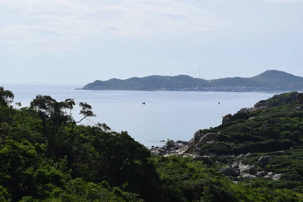 Vinh Hy-öbölre és a tengerre Ninh Thuan, Vietnam — Stock Fotó