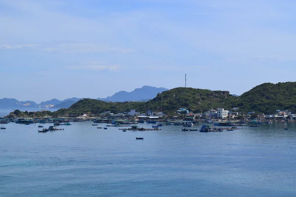 Bahía y mar de Vinh Hy en Ninh Thuan, Vietnam —  Fotos de Stock