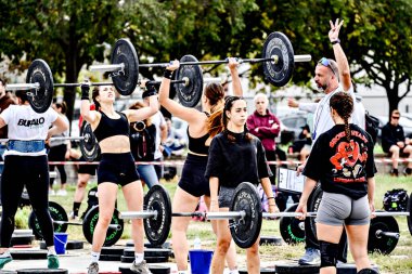 Granollers, Barcelona; 25 Ekim 2025: Buffalo CrossFit Oyunları katılımcıları Granoller Çiftliği 'nde