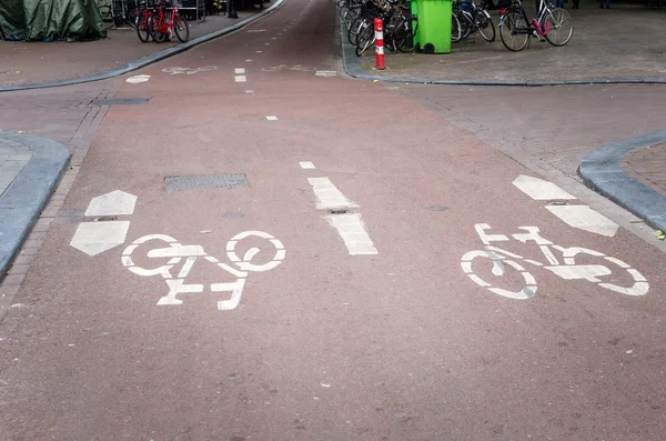 Велодорожка в Амстердаме — стоковое фото