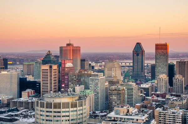 Montreal panoramę miasta o zachodzie słońca — Zdjęcie stockowe