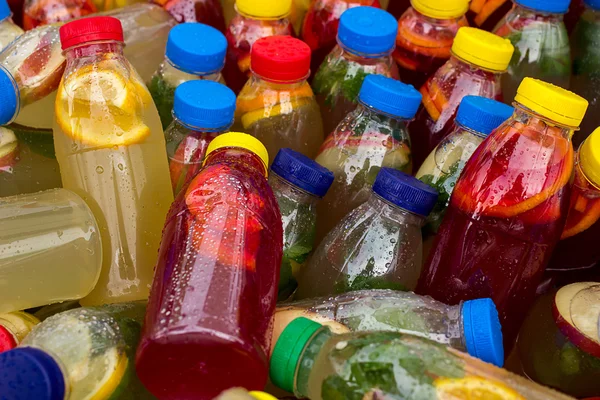 serin ferahlatıcı narenciye limonata