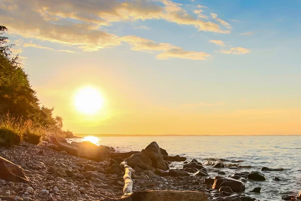 Unset, shore of the great river — Stock Photo, Image