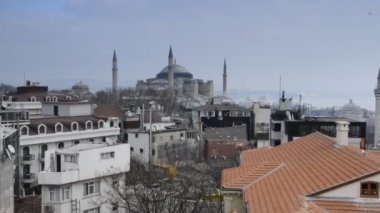 Büyük Camii evde çatıdan görüntülemek
