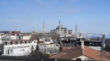 Büyük Camii evde çatıdan görüntülemek
