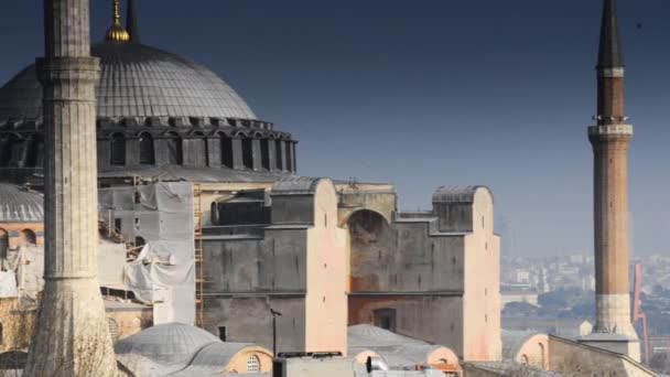 Blick vom Dach des Hauses in der großen Moschee — Stockvideo