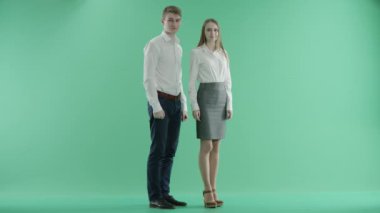 işadamı ve işkadını jest serin ya da Tamam göster