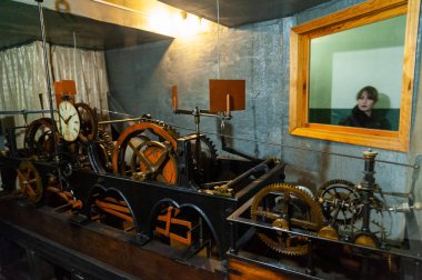 10 Mart 2021. Lviv, Ukrayna. Belediye Binası Ratusha 'nın saat mekanizması. 