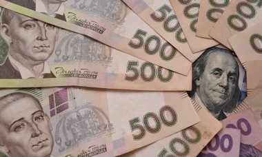 Ukrayna parası UAH Hryvni.