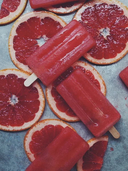 Grapefrukt ice-lolly — Stockfoto