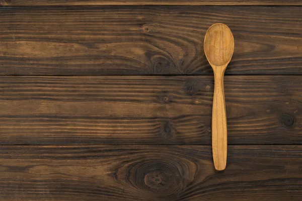 乡村木桌上的木制勺子. — 图库照片