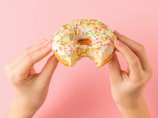 Hands Girl Bitten Donut Pink Background Popular Pastries — Stock Photo, Image