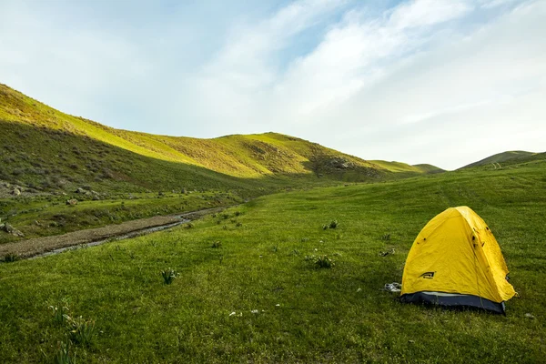 Kampanya sarı çadır