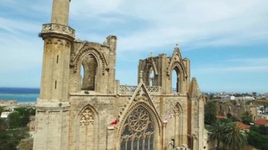 Bir antik mimari güzel hava vurdu. Tarihi cami.