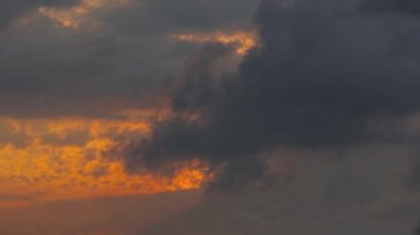 Zaman atlamalı günbatımı