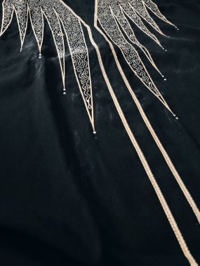 Türk Dubai kumaşı arkaplan ve deseni çizgiler ve çeşitli motifler şeklinde