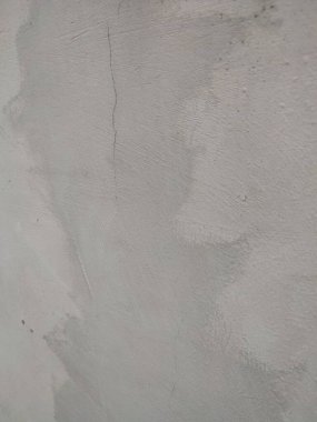 Desen, doku, beyaz duvar arkaplanı soyuluyor, kirli, çatlak ve hasarlı