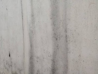 Desen, doku, beyaz duvar arkaplanı soyuluyor, kirli, çatlak ve hasarlı