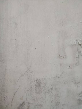 Desen, doku, beyaz duvar arkaplanı soyuluyor, kirli, çatlak ve hasarlı