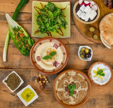 Bir fincan nohut, Kuru fasulye