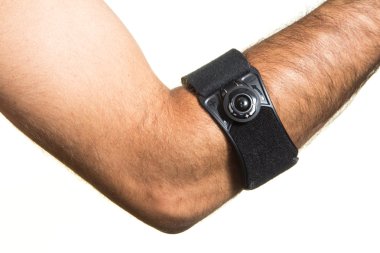 Bir adamın elini - ayrı tut moduyla bandaj dirsek