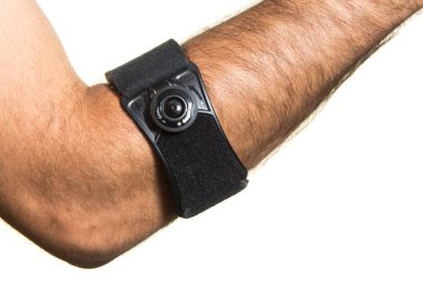 Bir adamın elini - ayrı tut moduyla bandaj dirsek