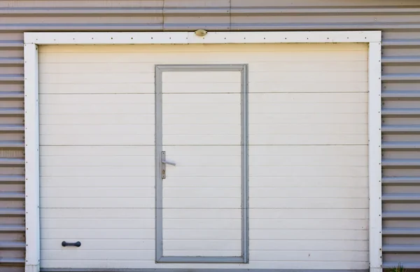 古いガレージのドア、テクスチャ、背景 — ストック写真