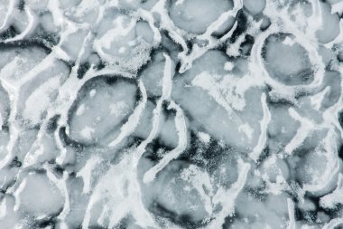 Deniz Baykal mavi buz üzerinde çatlaklar paterni